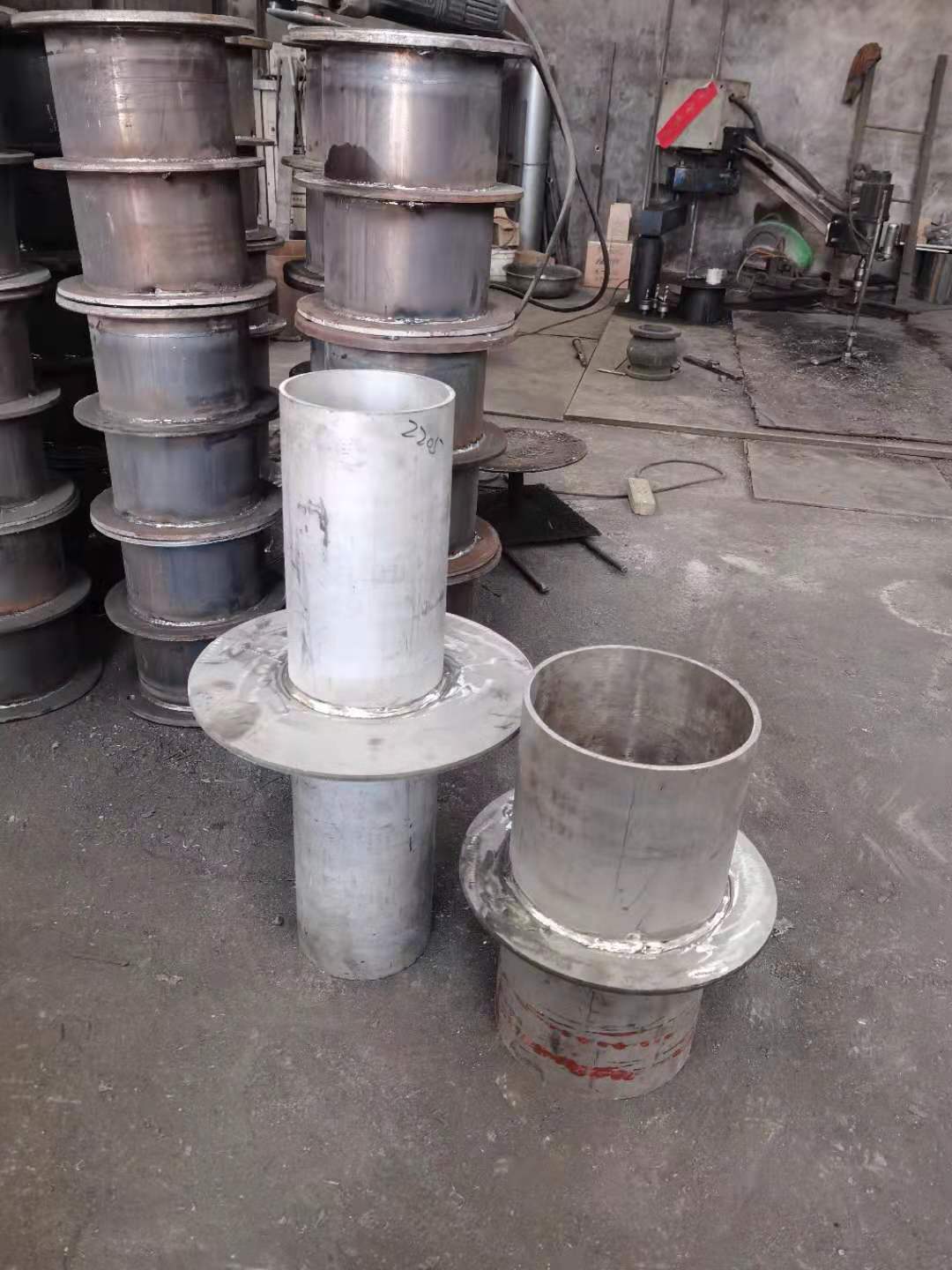 乌鲁木齐不锈钢刚性防水套管