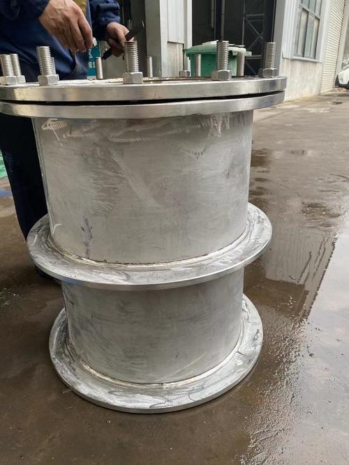 呼和浩特不锈钢柔性防水套管