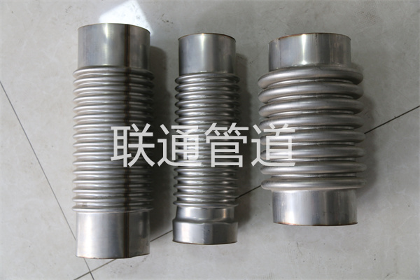 供热管道补偿器