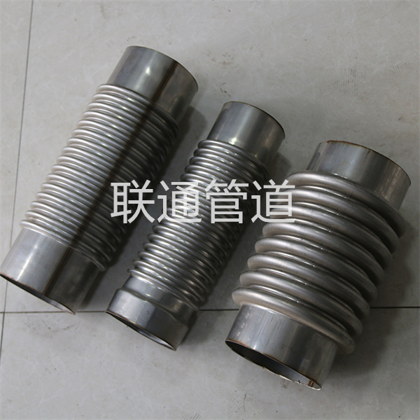 补偿器安装图片