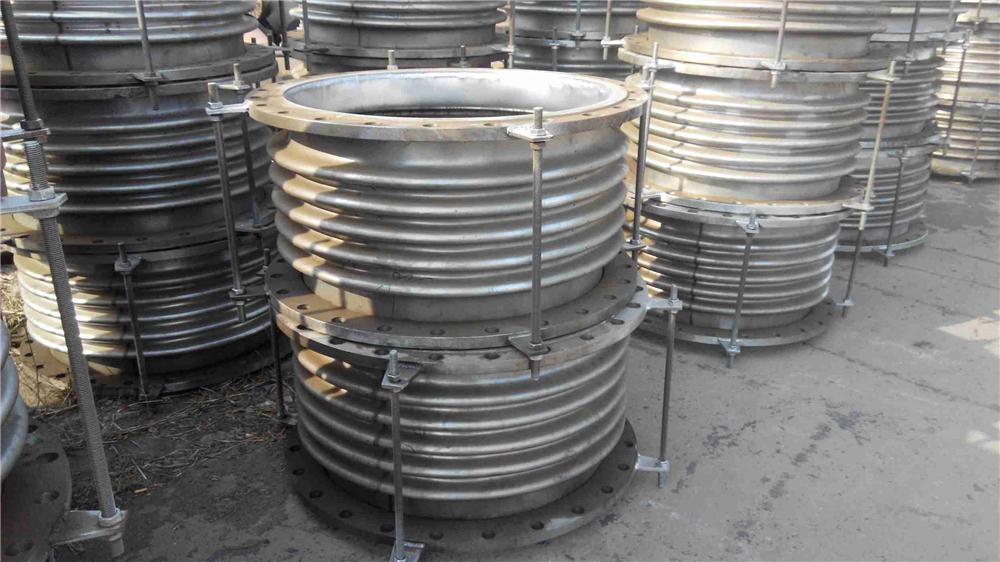 波纹补偿器非常容易毁坏的缘故有什么