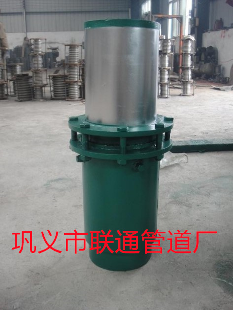 套筒式补偿器安装视频